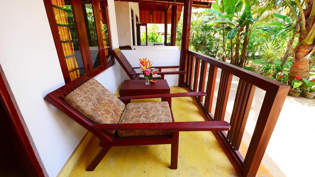 Secret Bay Hotel Matara Phòng bức ảnh