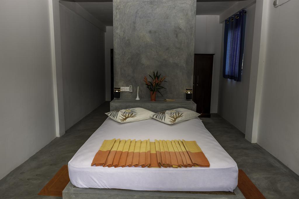 Secret Bay Hotel Matara Phòng bức ảnh